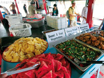 Buffet lunch at Angthong 