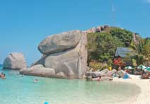 Koh Nangyuan bay snorkeling